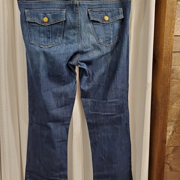 Women's Gap 1969 Jeans Size 32/14 32 Med Dark Wash - Picture 3 of 8